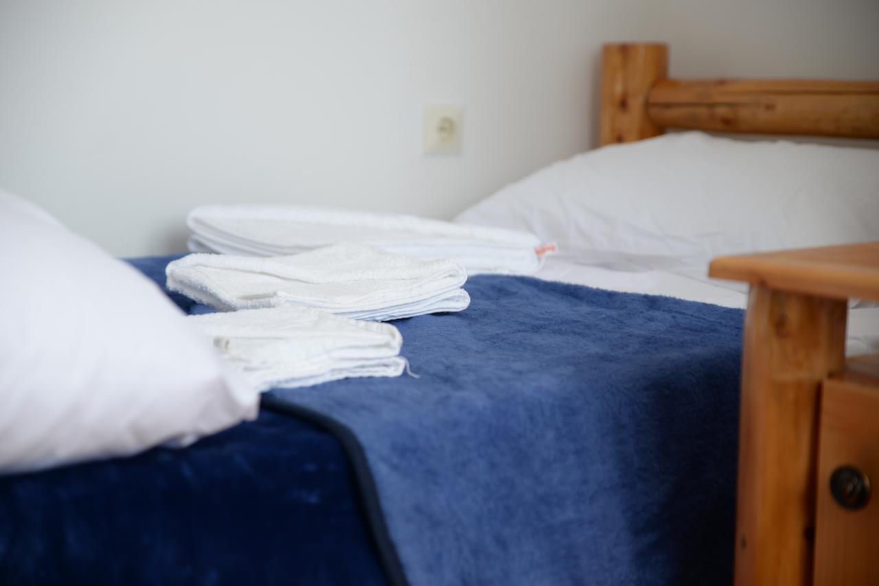 Motel Nacionalni Restoran Ognjiste Koruge Zewnętrze zdjęcie
